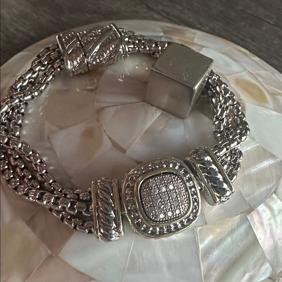 Magnetic Closure Two-Tone Bracelet - Picture 3 of 7